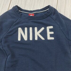 navy blue NIKE sweatshirt